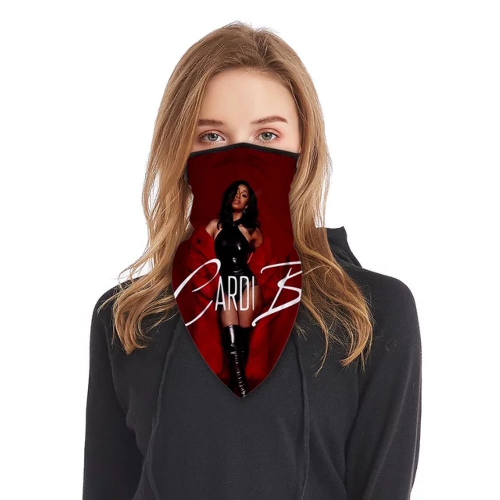 Cardi b accessory